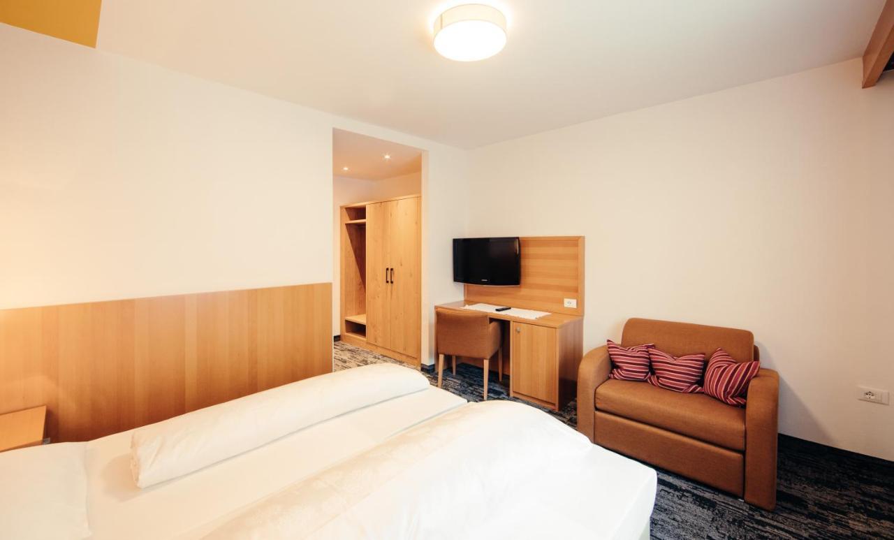 Hotel Ludwigshof & Luvina Тродена Номер фото